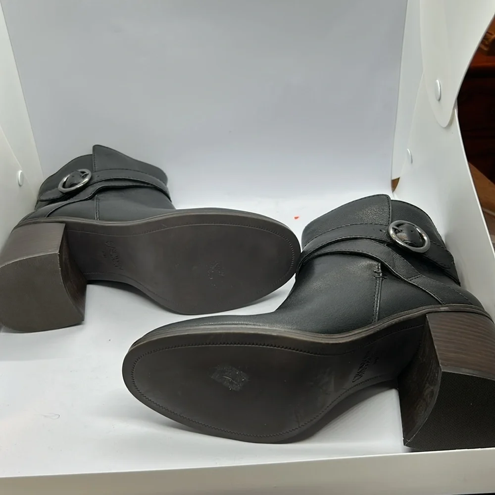 Crown Vintage Women's Black Leather Courla Ankle Bootie size 10M - Picture 10 of 13